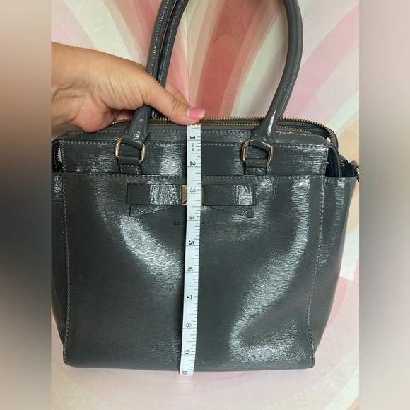 Kate Spade Grey Gray Patent Leather Tote Purse With Detachable Shoulder Strap - Picture 8 of 17